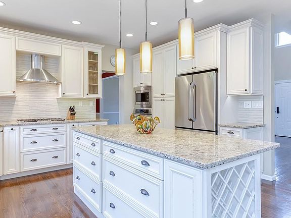 5th image of this home
