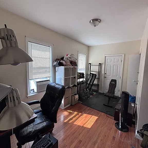 84 Mount Vernon St #1 — Photo 8