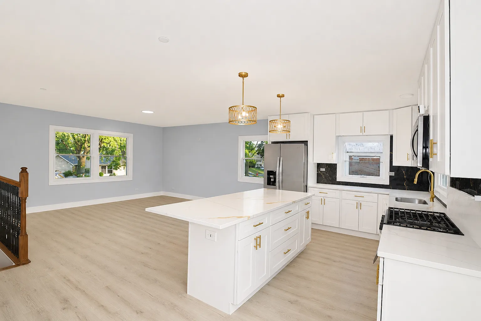 Glenwood Ln, Hanover Park — Photo 4