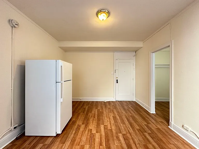 3335 W Diversey Ave #801 — Photo 8