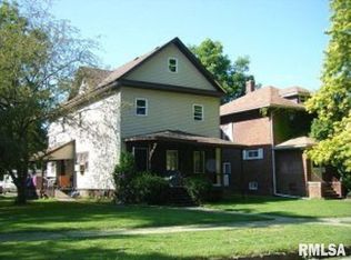 537 4th Ave S, Clinton, IA 52732