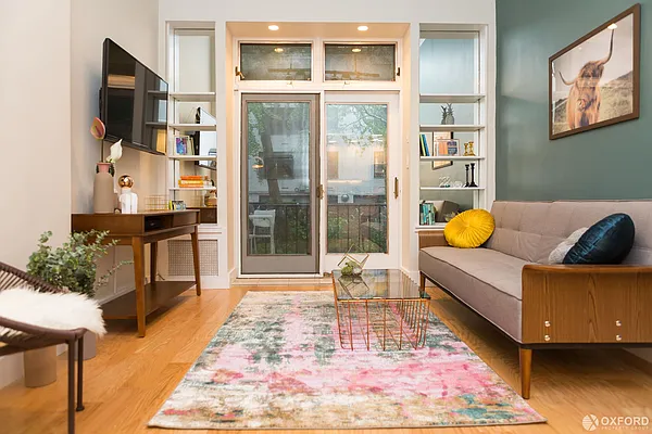 Rented by Oxford Property Group | media 21