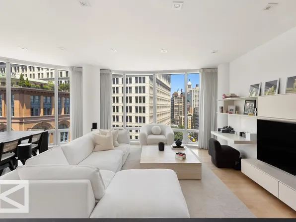 445 Lafayette Street image 2 of 14