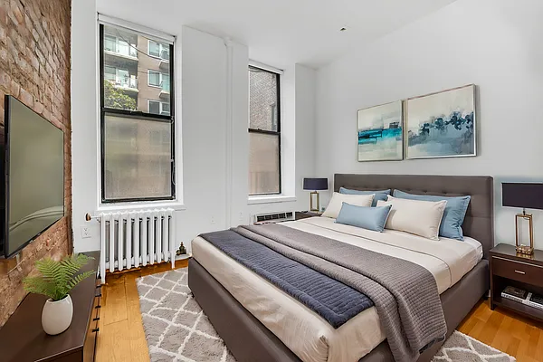 Rented by REAL New York | media 4