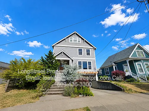 6458 NE 8th Ave Photo 1