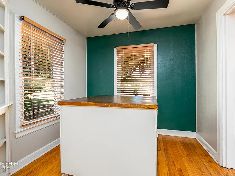 1333 Amarillo St — Photo 14