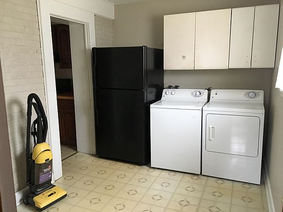 Huge laundry room