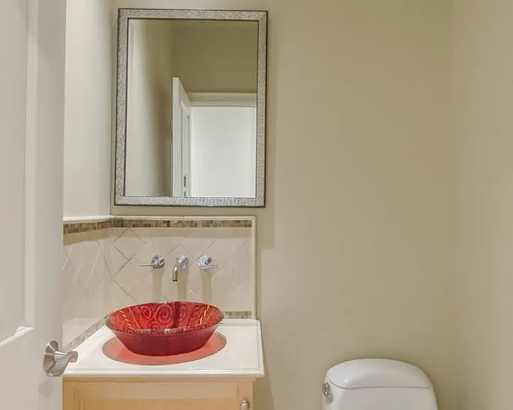 8568 Sand Point Way NE — Photo 36
