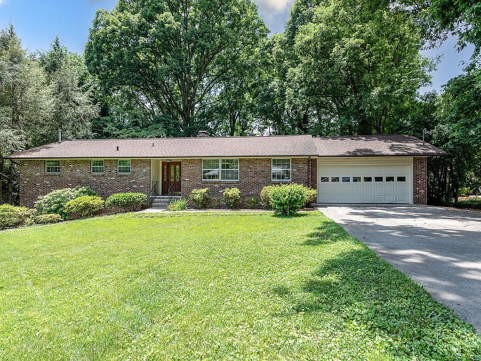 1st image of 1617 NW Autry Way