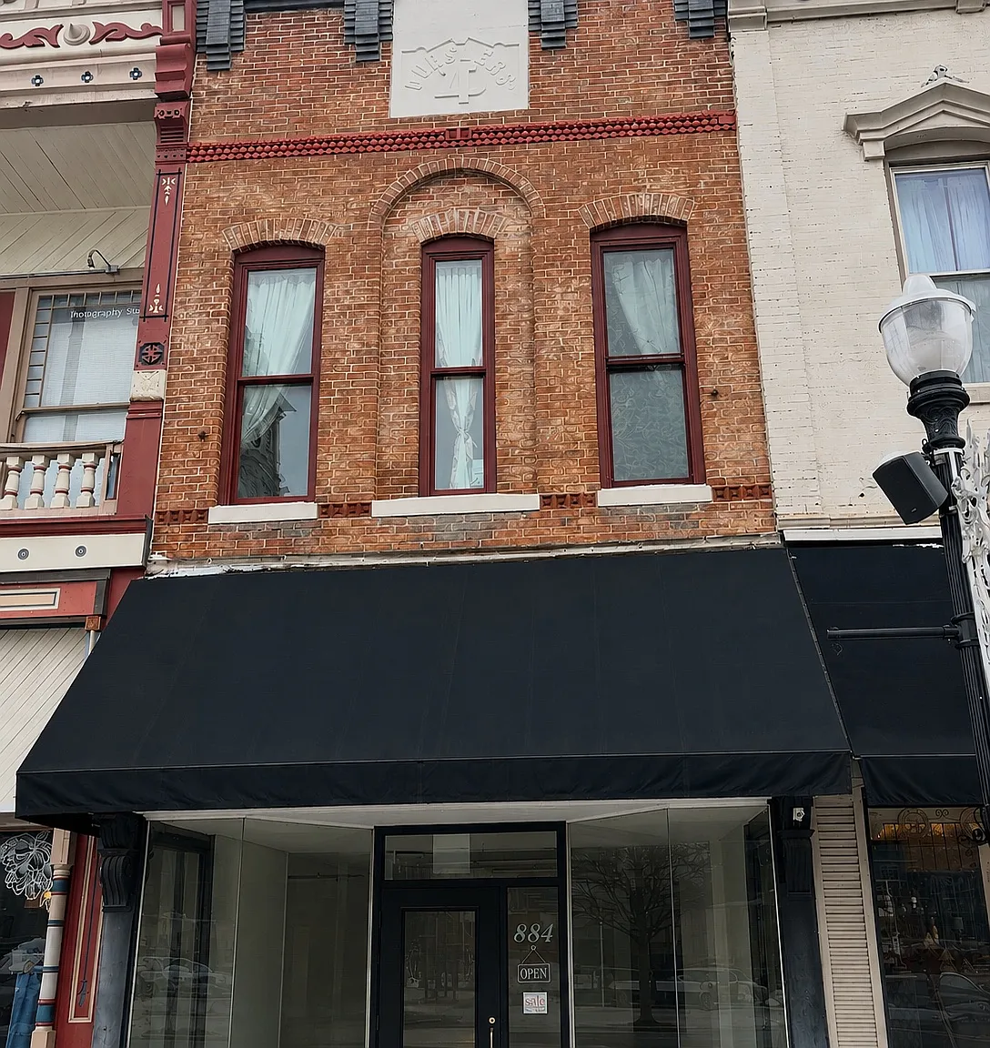 1 bed, 1.5 bath, 1200 sqft, $1,500 — Photo 4
