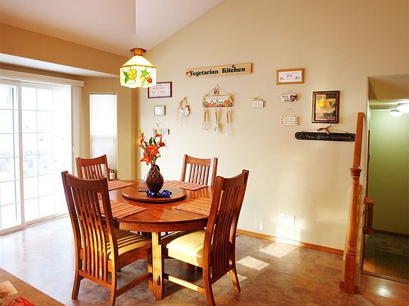 Dining Room leads out to patio area