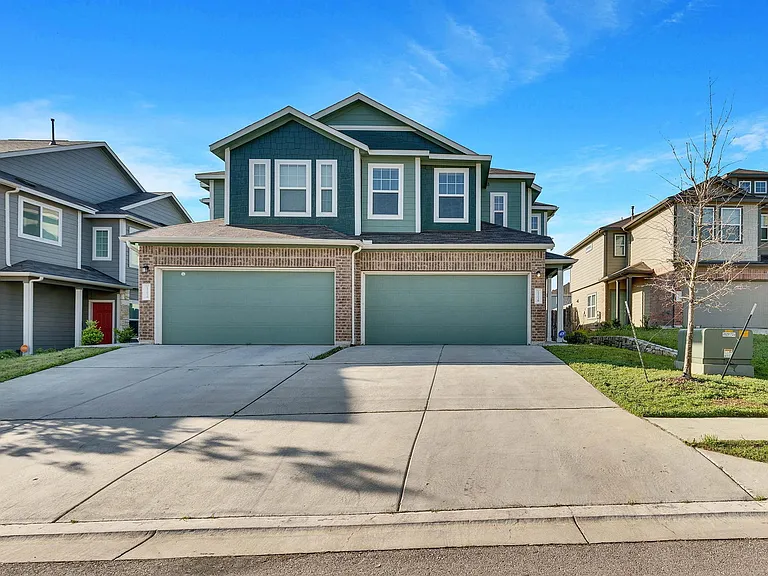 15213 Spruce Frost Cv #A — Photo 33