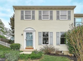 121 Jonathan Way N, Red Lion, PA 17356