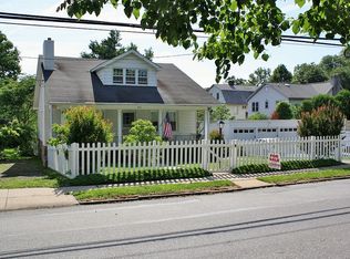 204 S Narberth Ave, Narberth, PA 19072