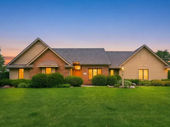 2425 Shore Oaks Pass, Fort Wayne, IN 46814