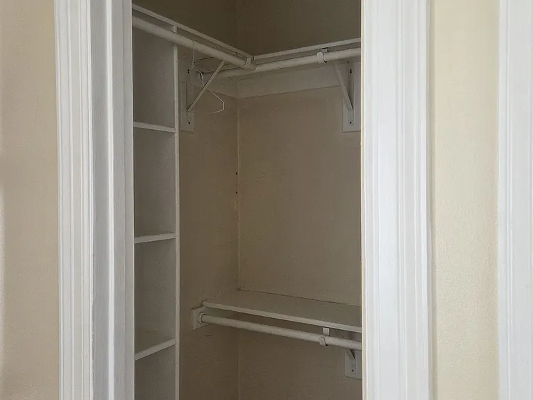 5600 Padre Blvd — Photo 11