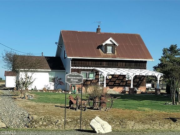 2nd image of 1762 County Road R