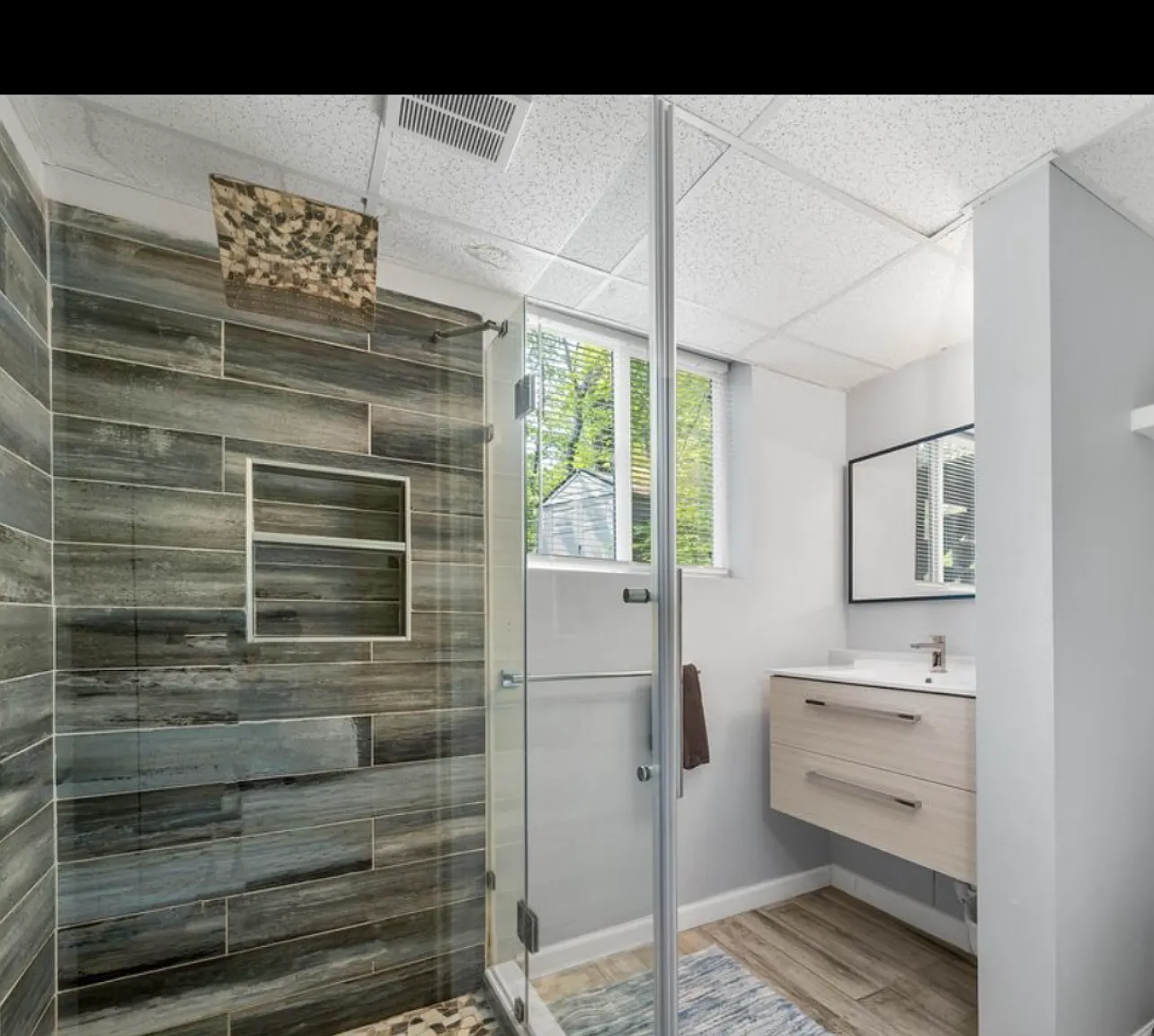 1 bed, 800 sqft, $1,700 — Photo 4