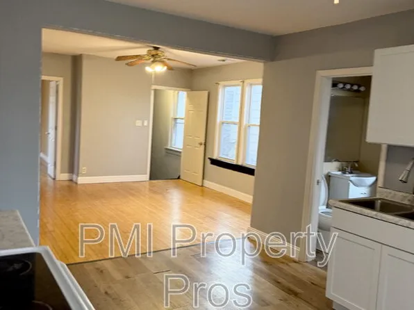 1941 N 38th St, Milwaukee, WI 53208