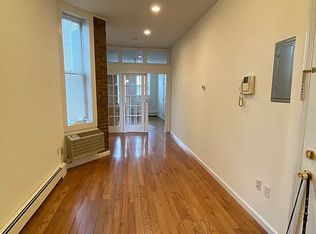 22-03 25th Rd #1R, Astoria, NY 11102