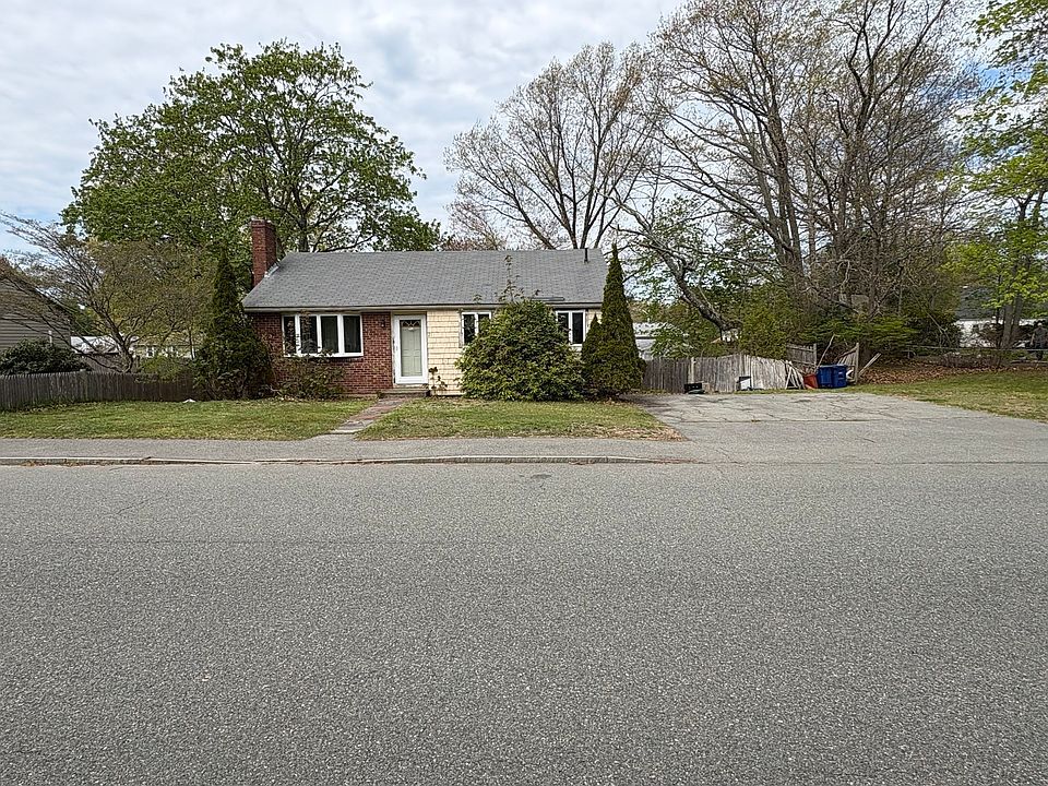 1st image of 21 Kendall Ave