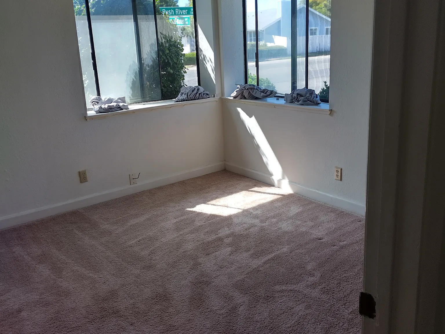2 bed, 1092 sqft, $1,900 — Photo 4