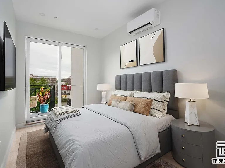 86 Manhattan Ave #3C — Photo 6