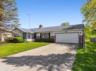 5169 Sunburst Ct, Flint, MI 48532