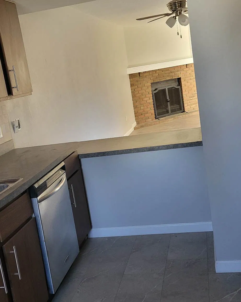 3 bed, 1.5 bath, 1580 sqft, $1,600 — Photo 4