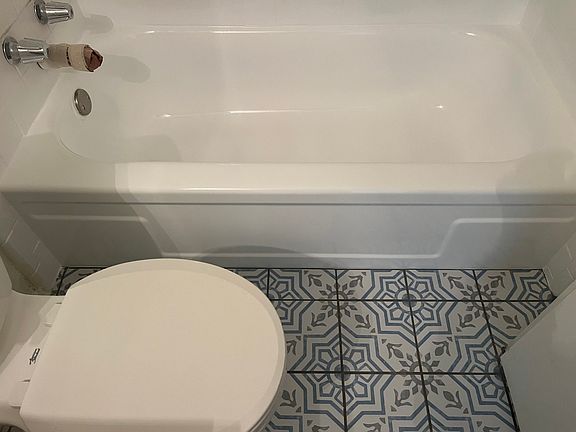 5th image of 2509 Birmingham Ave