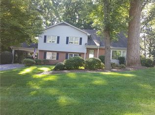 517 Williamsdale Dr, North Chesterfield, VA 23235