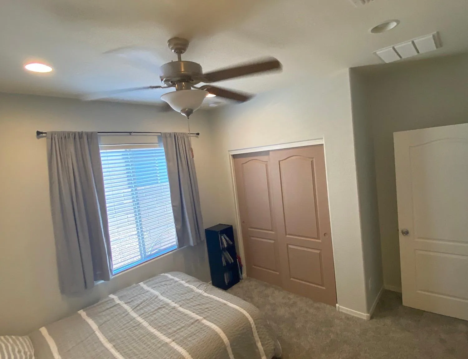 3 bed, 1769 sqft, $1,749 — Photo 2