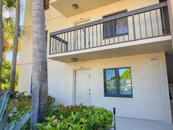 901 Seafarer Cir APT 101, Jupiter, FL 33477
