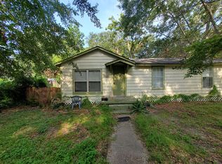 407 Kansas St, Chickasaw, AL 36611