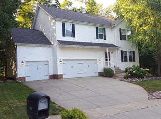 2901 Tanager Ave, Valparaiso, IN 46383