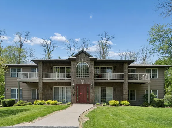 2997 3rd St Unit 200, Moline, IL 61265