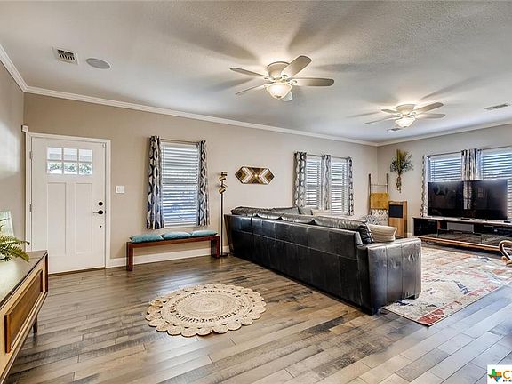 5th image of 306 E Faust St