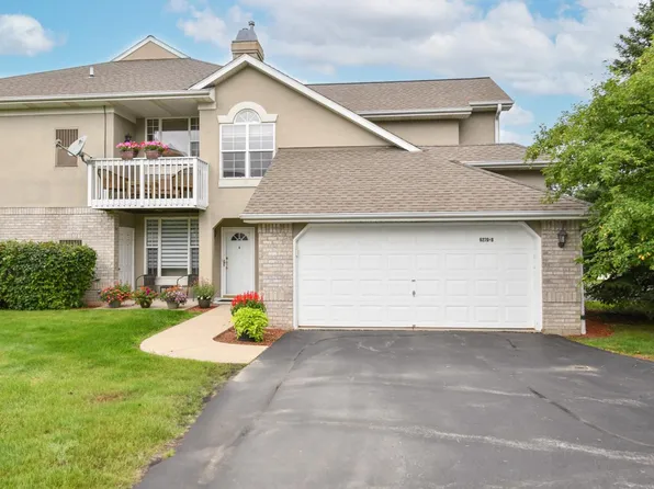9279 West Elm COURT #B, Franklin, WI 53132