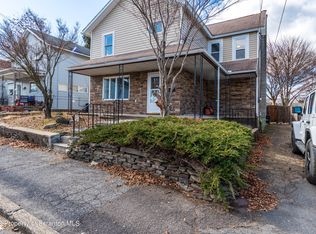419 Brook St, Moosic, PA 18507