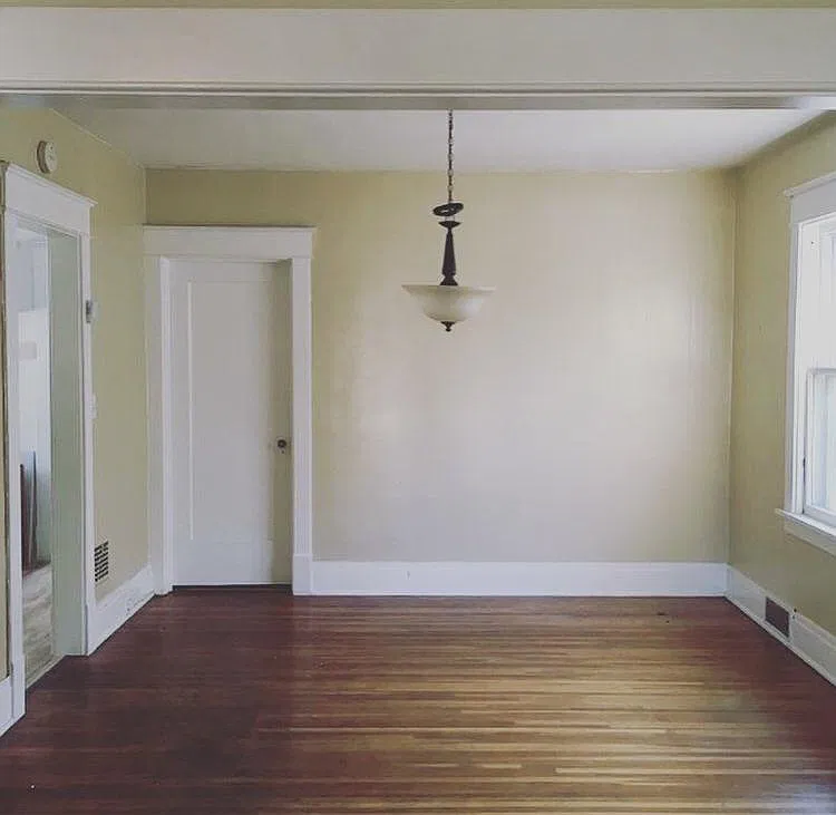 212 Lovering Ave — Photo 2