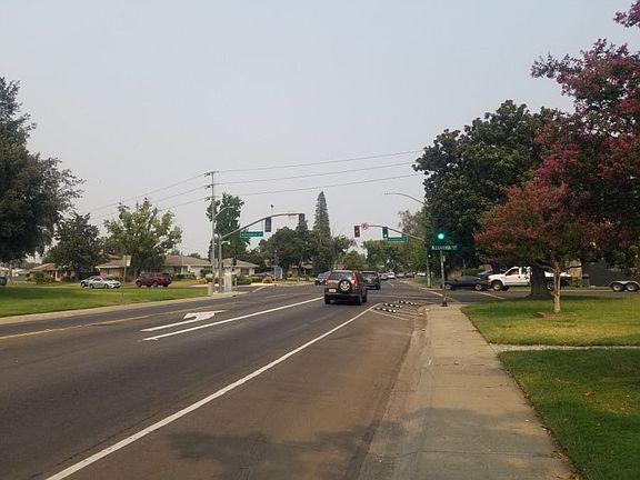 5th image of 2210 W Benjamin Holt Dr