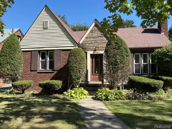 14882 E Piedmont St, Detroit, MI 48223