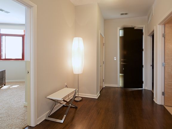 5th image of 1300 Northwest Blvd APT 304