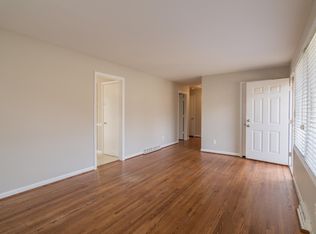 1622 Larkin St, High Point, NC 27262