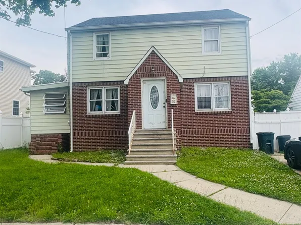 52 Hermann Ave, Carteret, NJ 07008