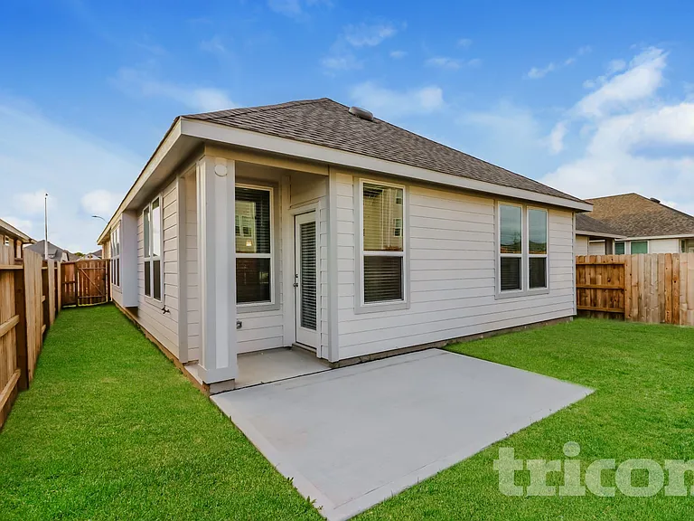 23631 Gibson Forest Dr — Photo 15
