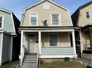 105 Locust St, New Kensington, PA 15068