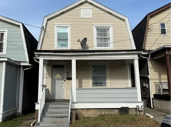 105 Locust St, New Kensington, PA 15068