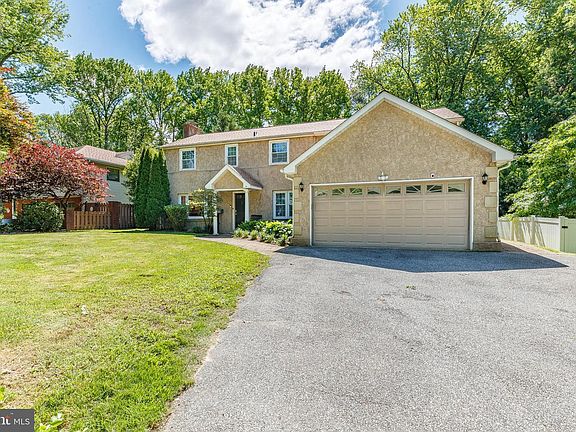 2nd image of 506 River Rd