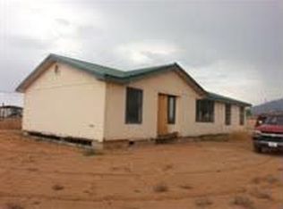 33 Sportsman Dr, Los Lunas, NM 87031